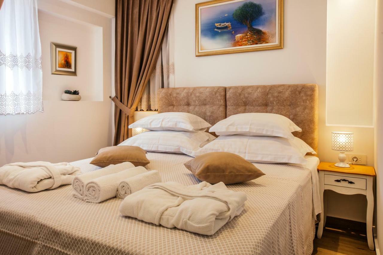 Heritage Hotel Dea Hvar Hvar Town Exteriör bild